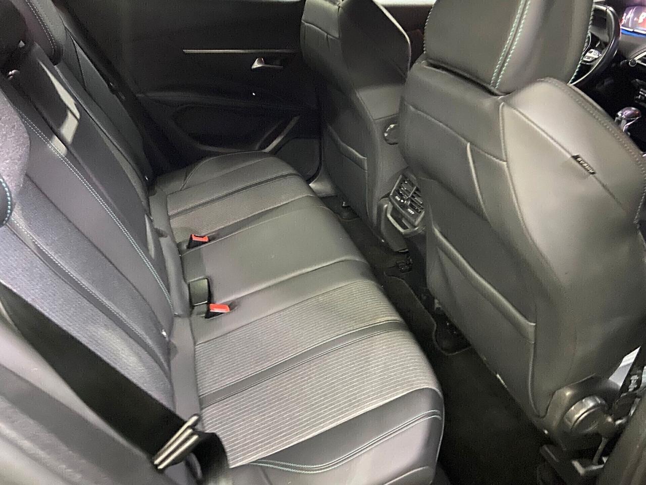 Peugeot 3008 BlueHDi 130 S&S Allure Pack