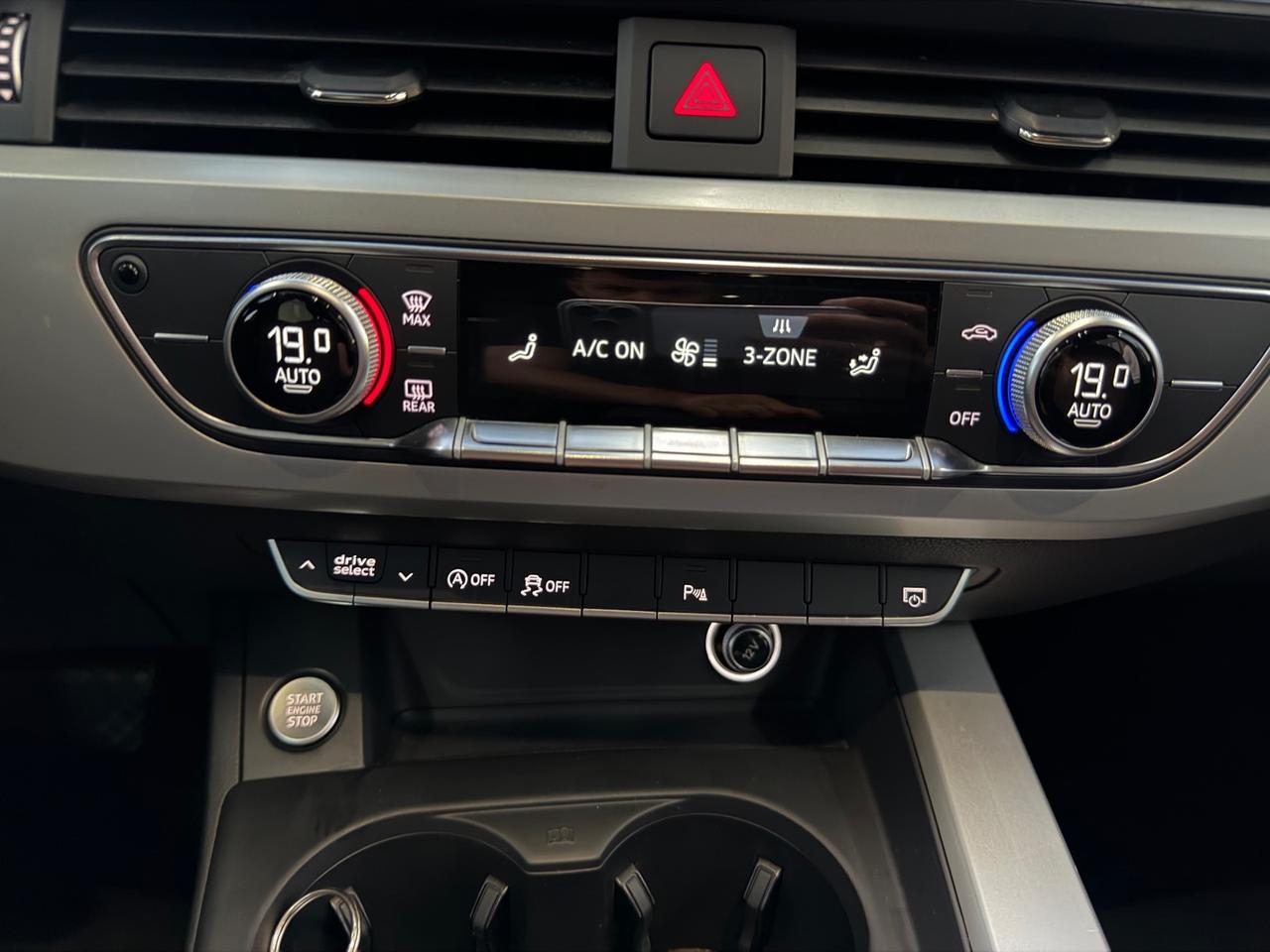 Audi A4 2.0 TDI 150 CV ultra S tronic Sport Automatica