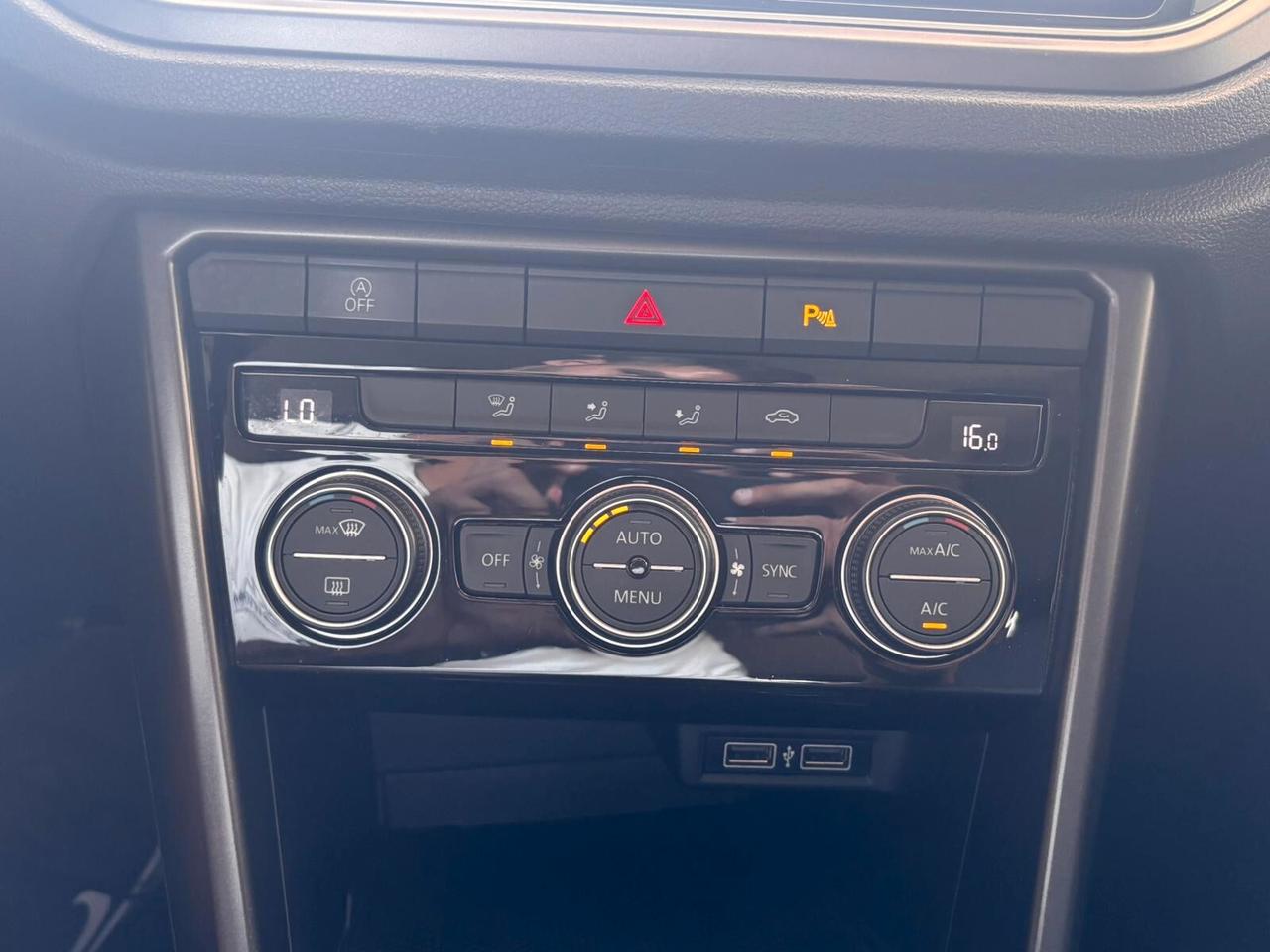 Volkswagen T-Roc - 2019 94.000!!! PROMOFIN!!!