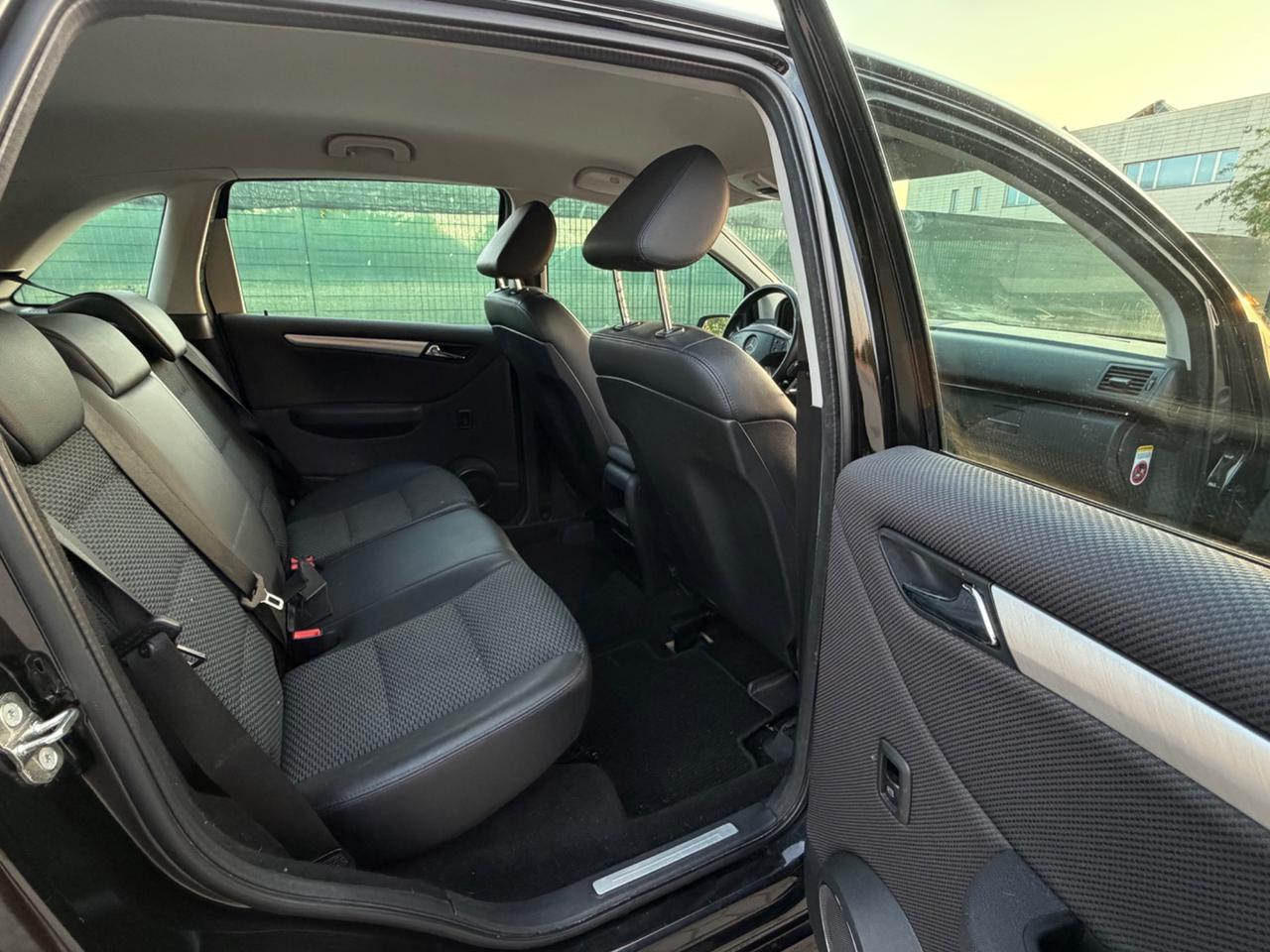 Mercedes-benz B 200 CDI Executive