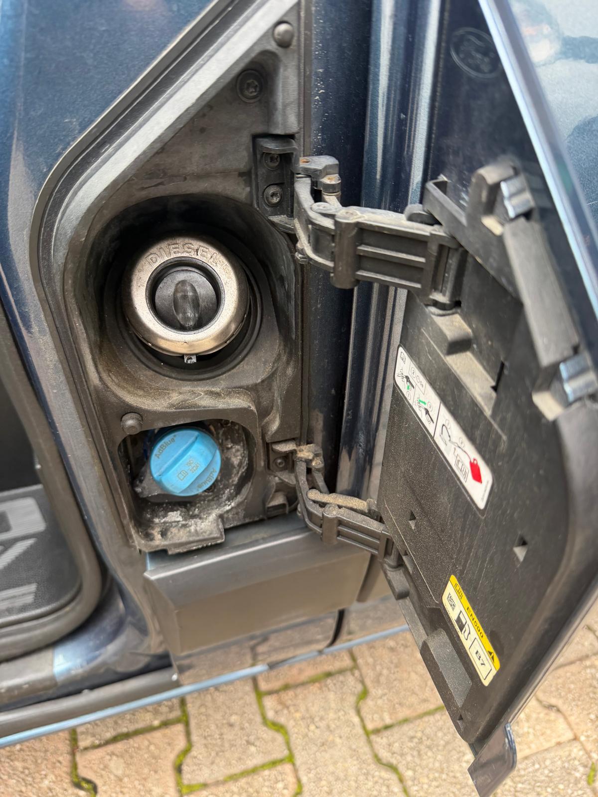 Ford Transit Custom 320 2.0 TDCi PC 9 posti Trend