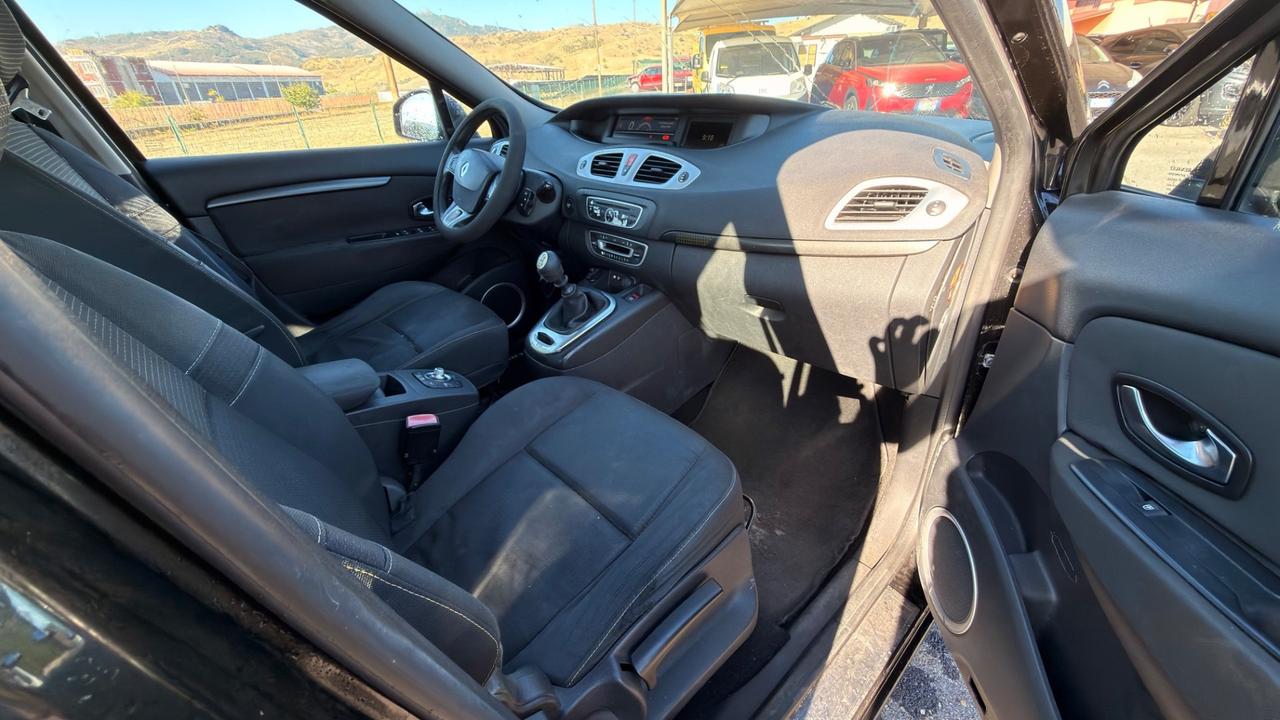 Renault Scenic Scénic X-Mod 1.5 dCi 110CV Dynamique
