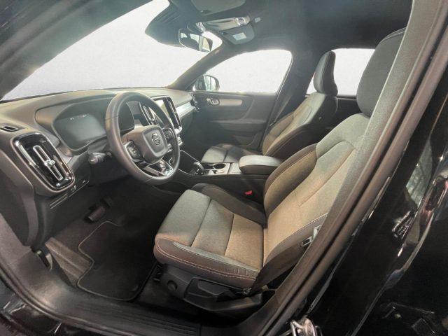 VOLVO XC40 T2 automatico Micro Hybrid Core