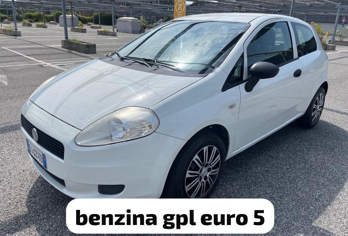 Fiat Grande Punto 1.4 3 porte Actual EasyPower