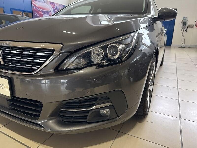 Peugeot 308 PureTech Turbo 130 S&S Allure