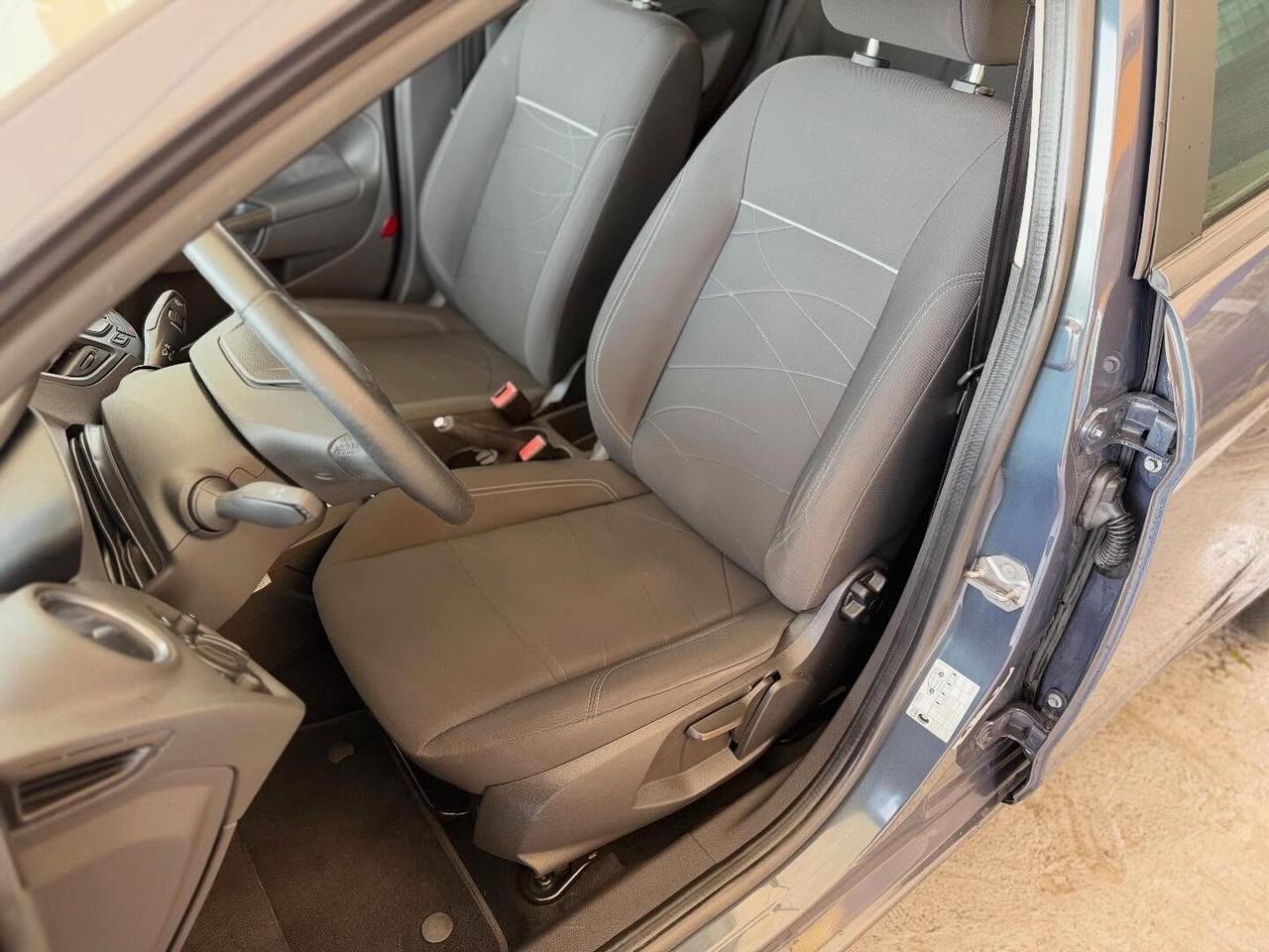 Ford Fiesta 1.2 60CV 5 porte Titanium