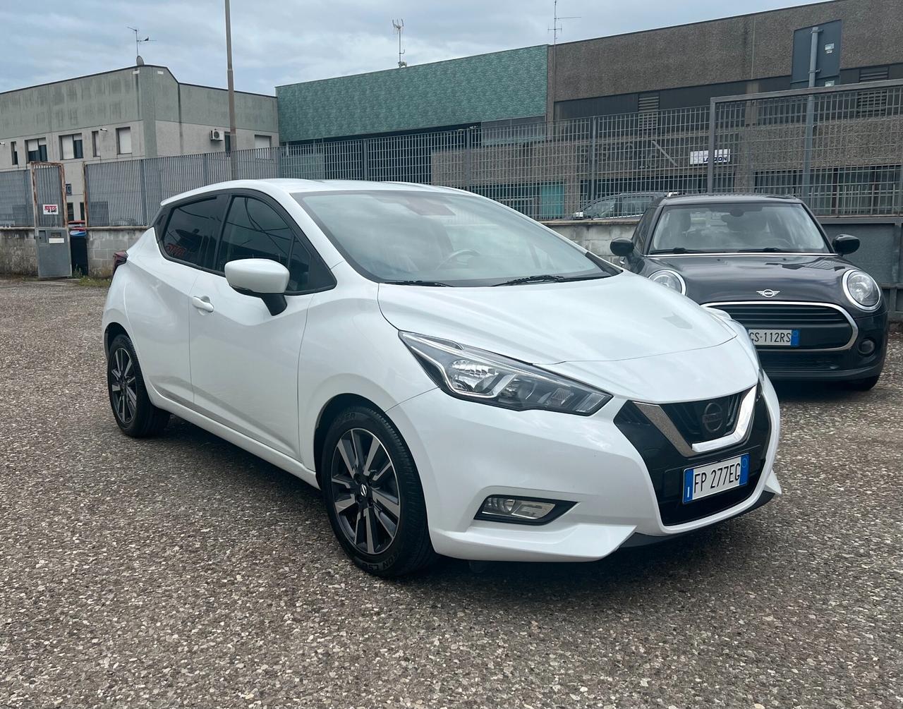 Nissan Micra 0.9 IG-T 12V 5 porte N-Connecta