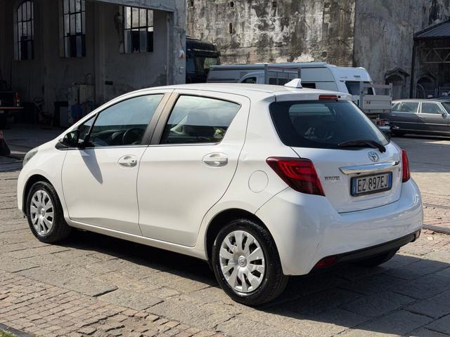 TOYOTA Yaris 1.0 5 porte Active