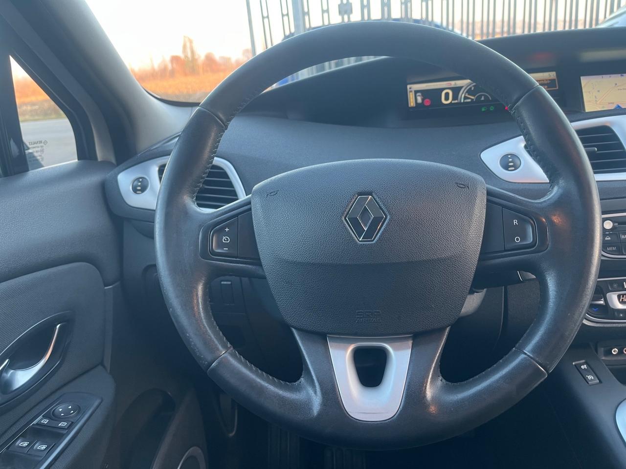 Renault Scenic Scénic X-Mod 1.5 dCi 110CV Luxe