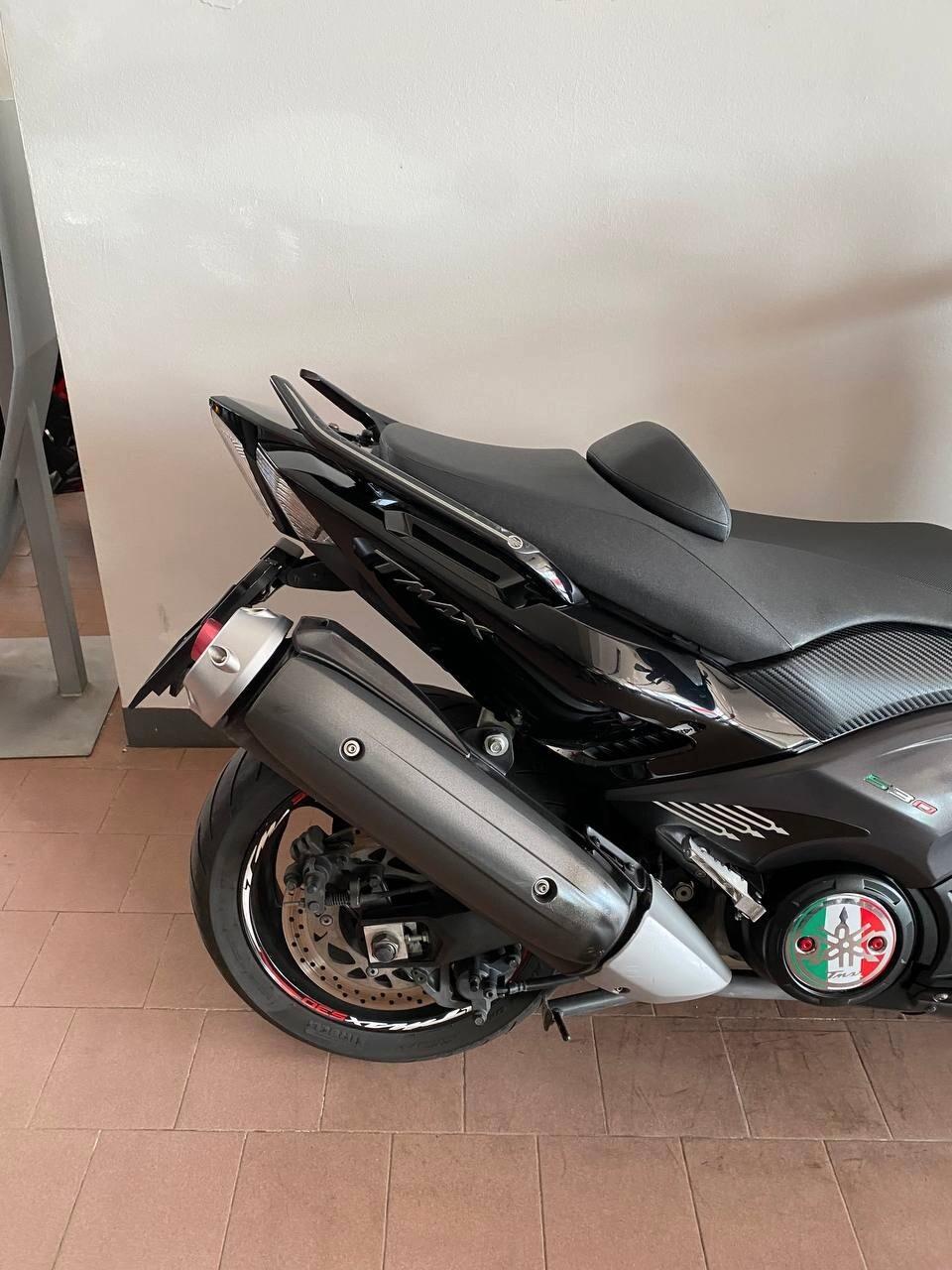 Yamaha T Max 530