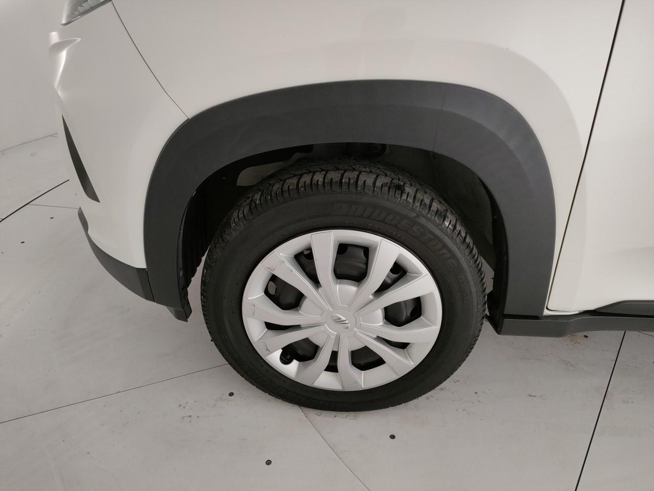 MAHINDRA KUV100 1.2 K6+
