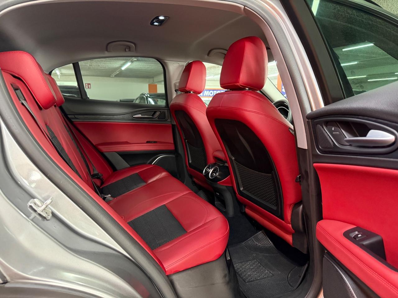 Alfa Romeo Stelvio 2.2 Turbodiesel 190 CV AT8 Q4 B-Tech