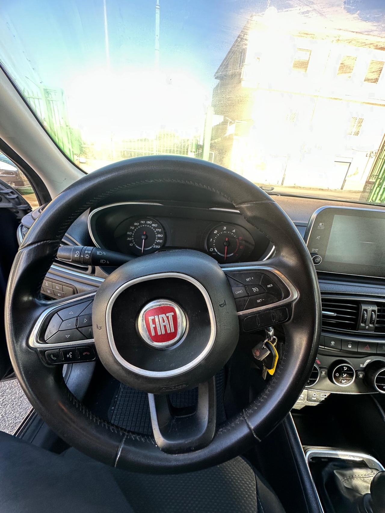 Fiat Tipo 1.3 Mjt S&S SW Lounge