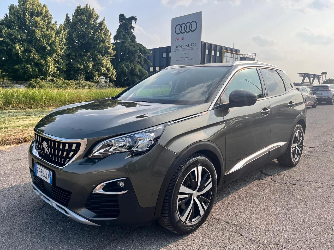 Peugeot 3008 BlueHDi 120 EAT6 S&S Allure