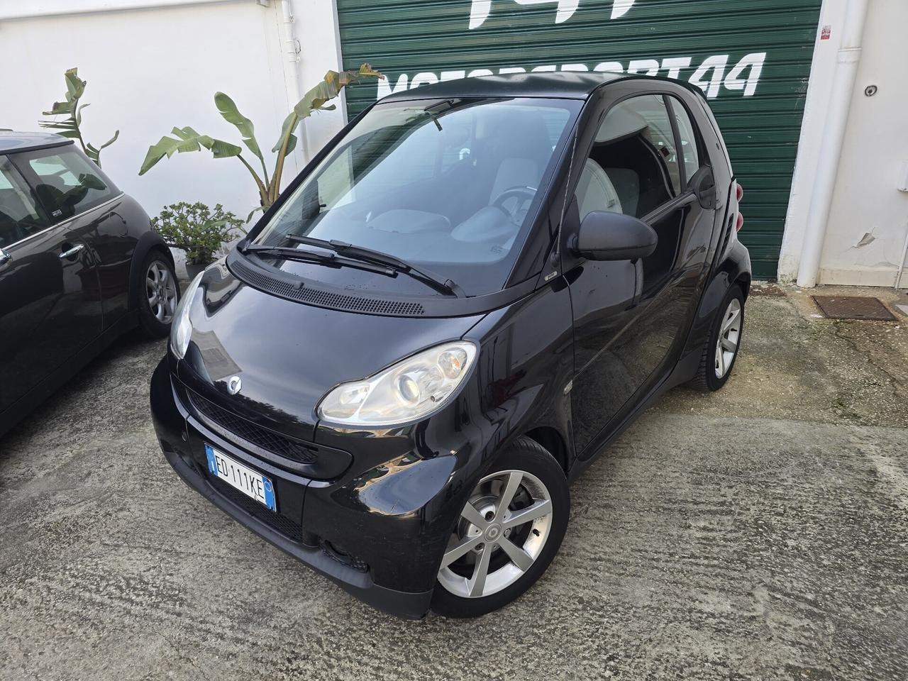 Smart ForTwo 800 40 kW coupé passion cdi