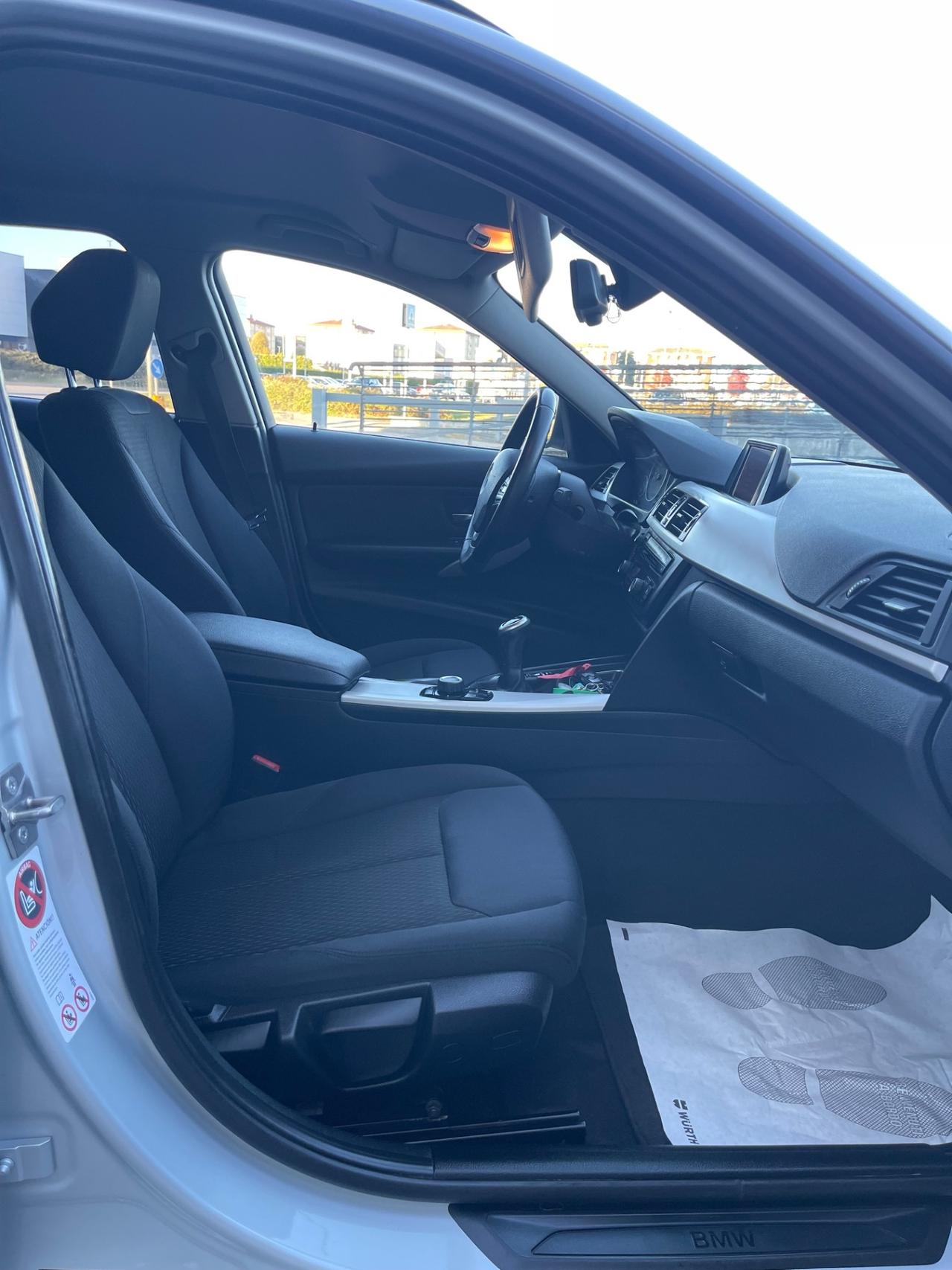Bmw 320 320d Touring Luxury