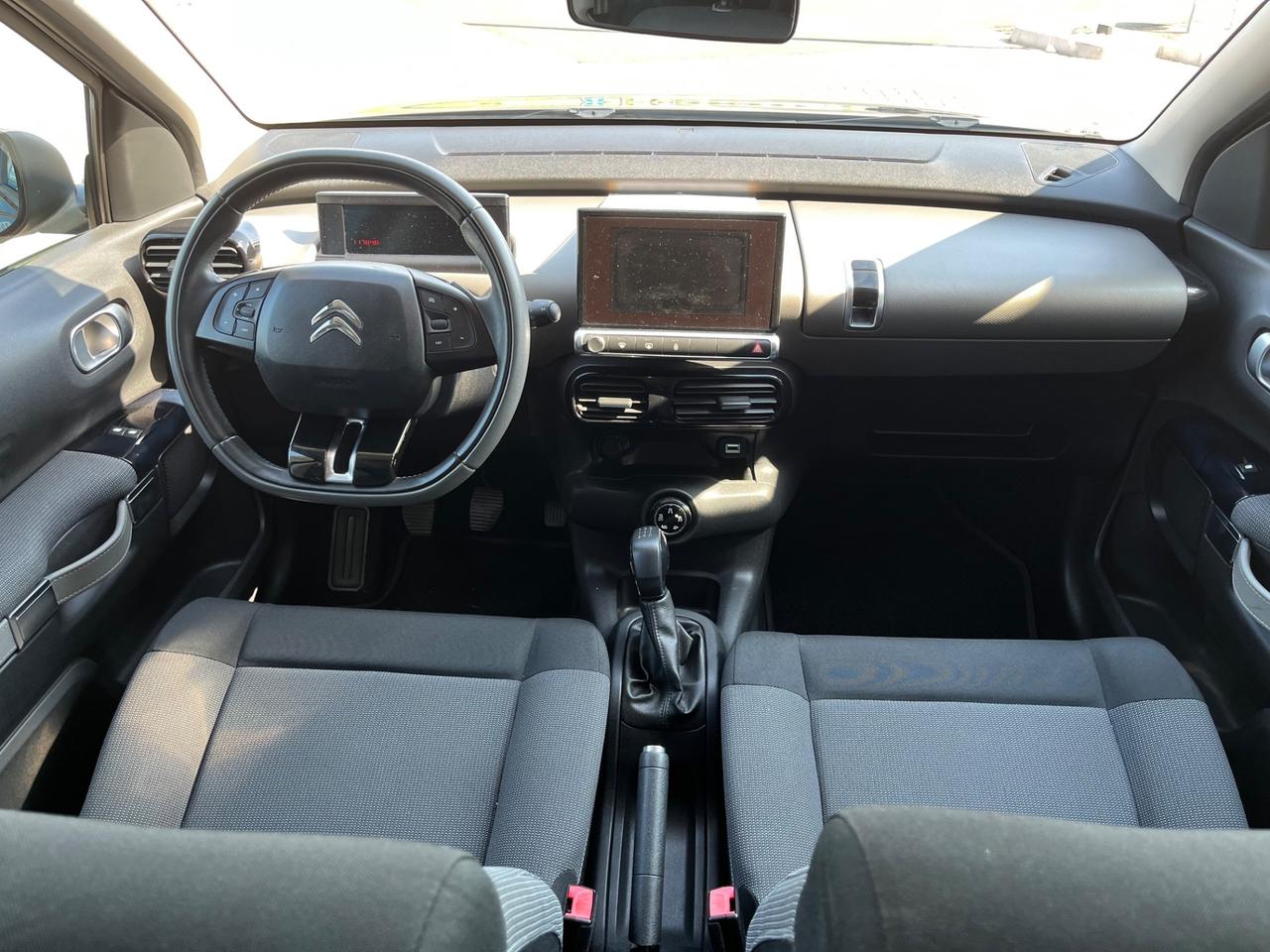 Citroen C4 Cactus BlueHDi 100 Shine Black Edition