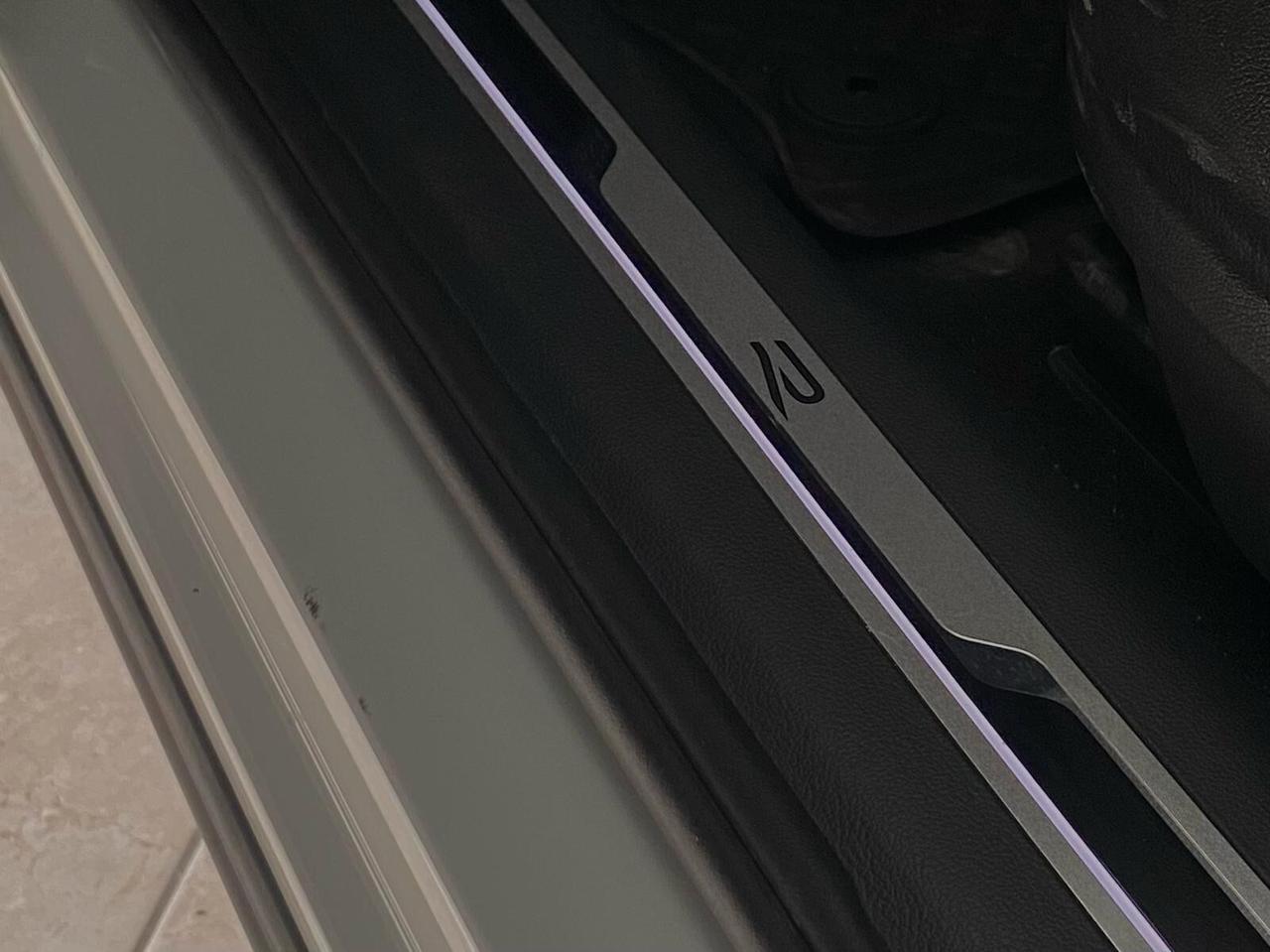 Volkswagen Tiguan 2.0 TDI 200 CV DSG 4MOTION R – IVA inclusa nel prezzo – KM Reali