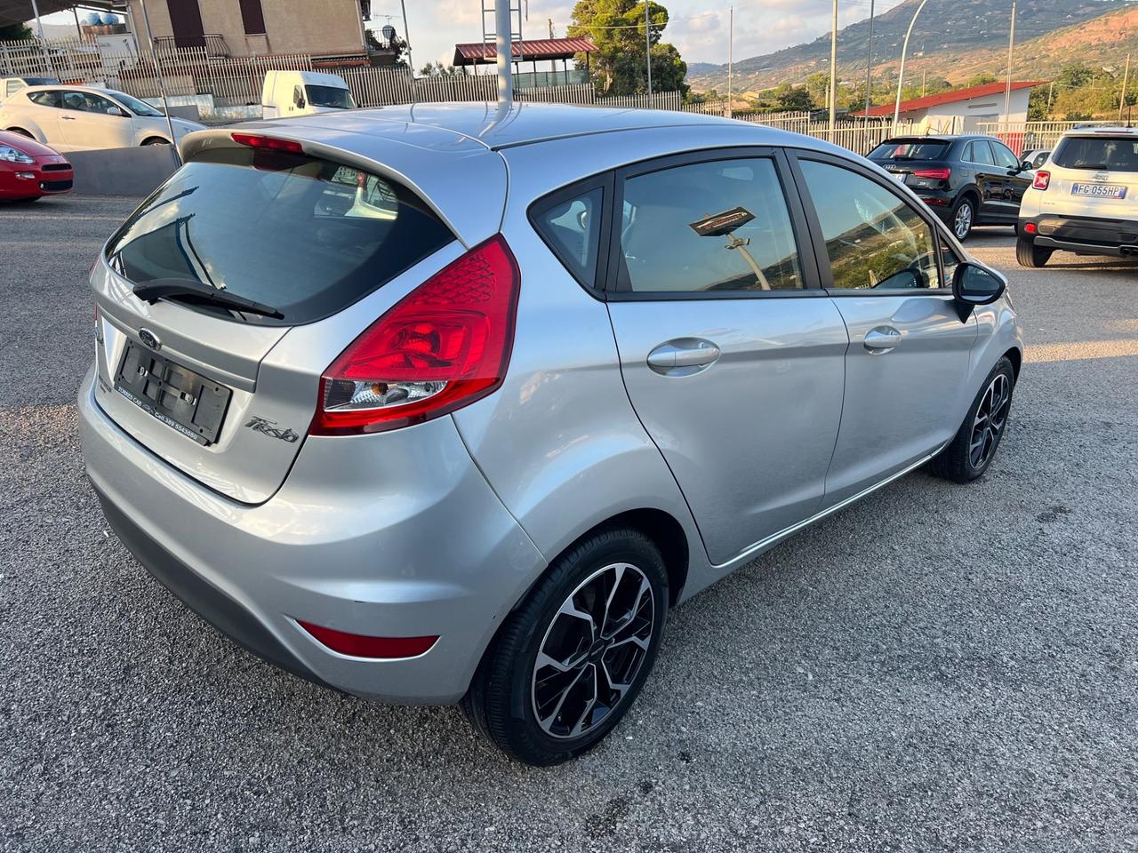 Ford Fiesta Ikon 1.6 TDCi 95CV 5 porte