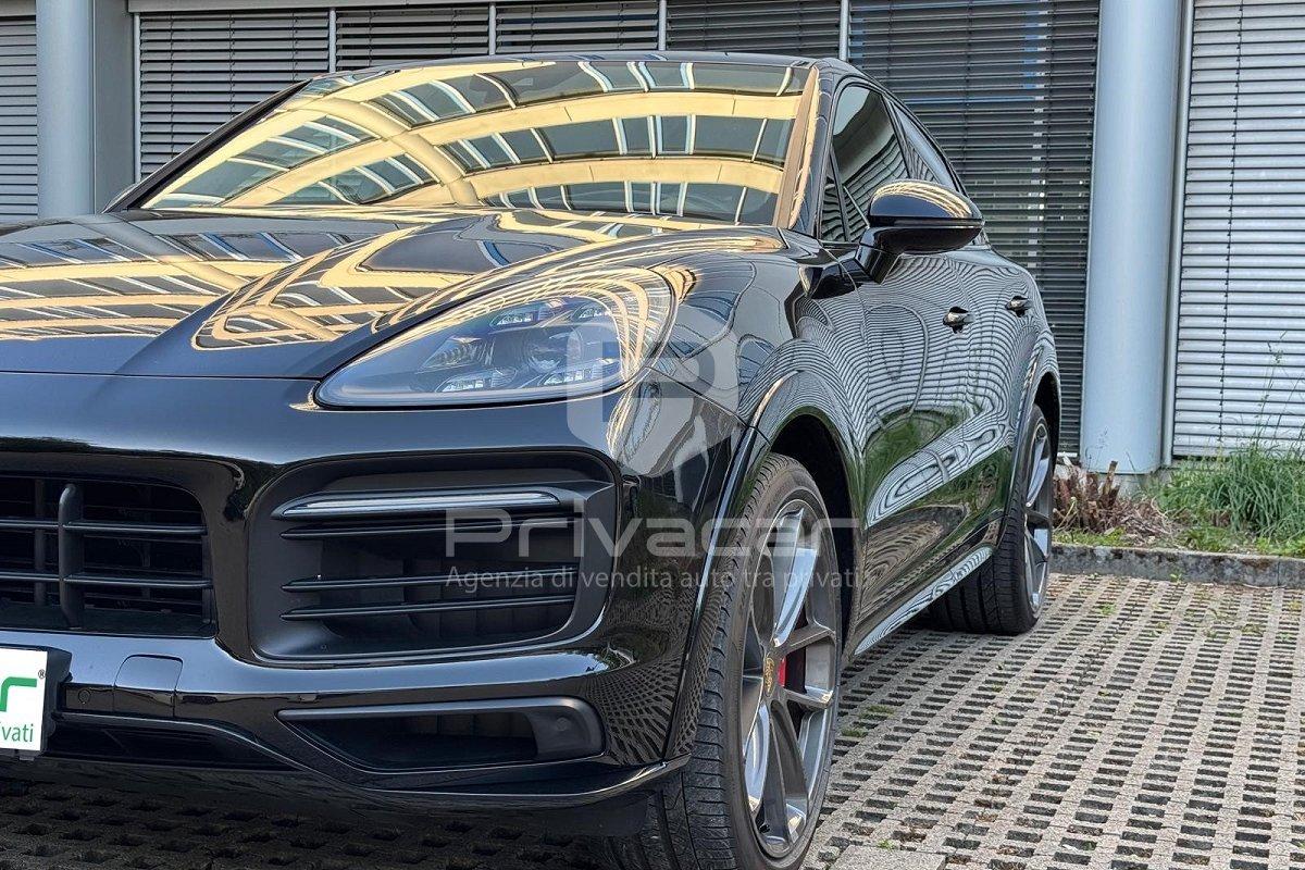PORSCHE Cayenne Coupé 4.0 GTS