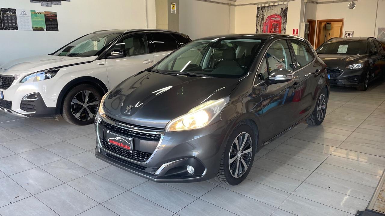 Peugeot 208 BlueHDi 75 5 porte Allure