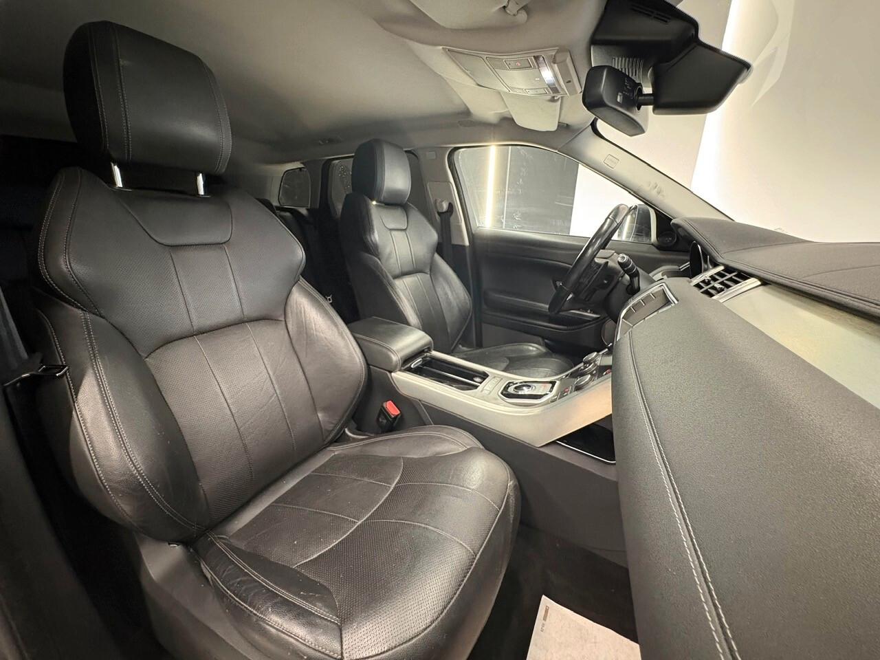 Land Rover Range Evoque 2.0 TD4 180 CV 5p. SE Dynamic