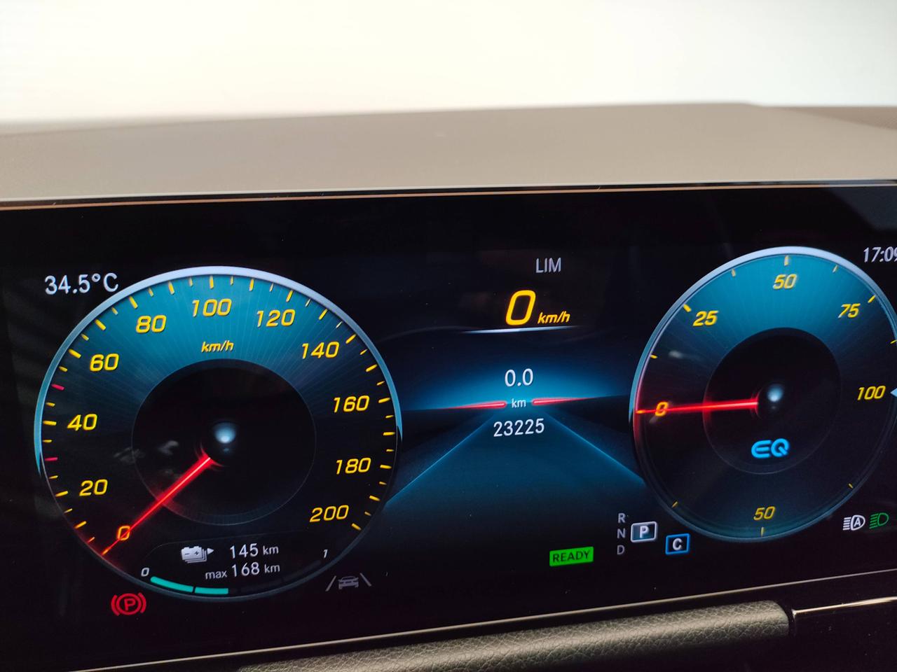 Mercedes-Benz EQA - H243 2021 - EQA 250 Premium