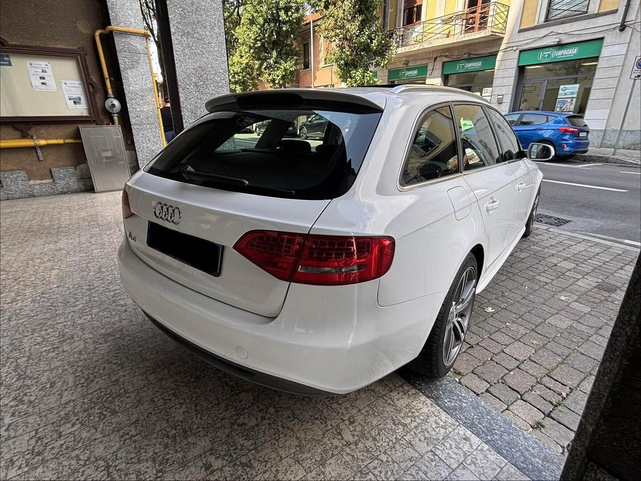 Audi A4 Avant 2.0 TDI S-LINE EST. TETTO APRIBILE