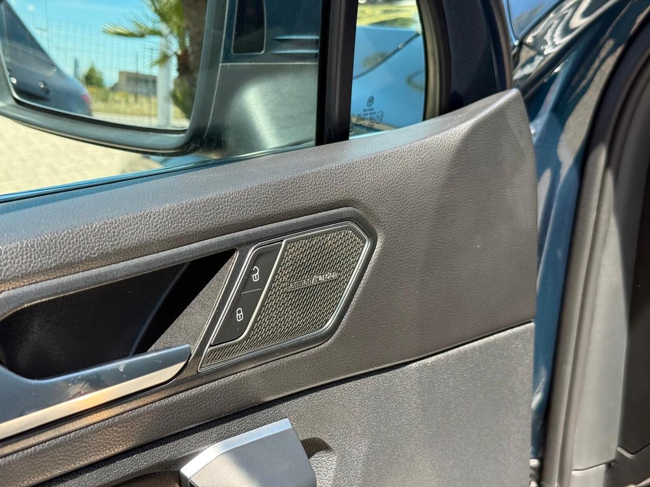 Tiguan 2.0 TDI 150 CV DSG Elegance *Vienna My 2022