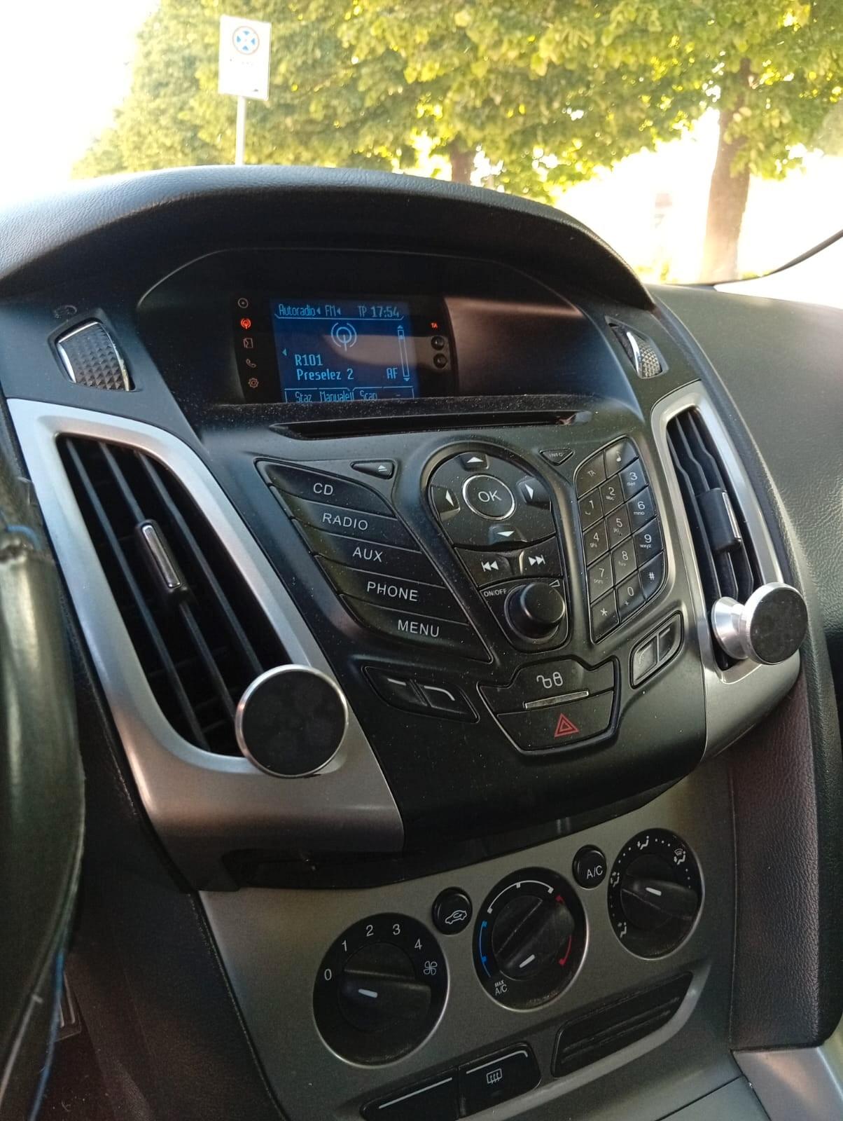 Ford Focus 1.6 120 CV GPL SW