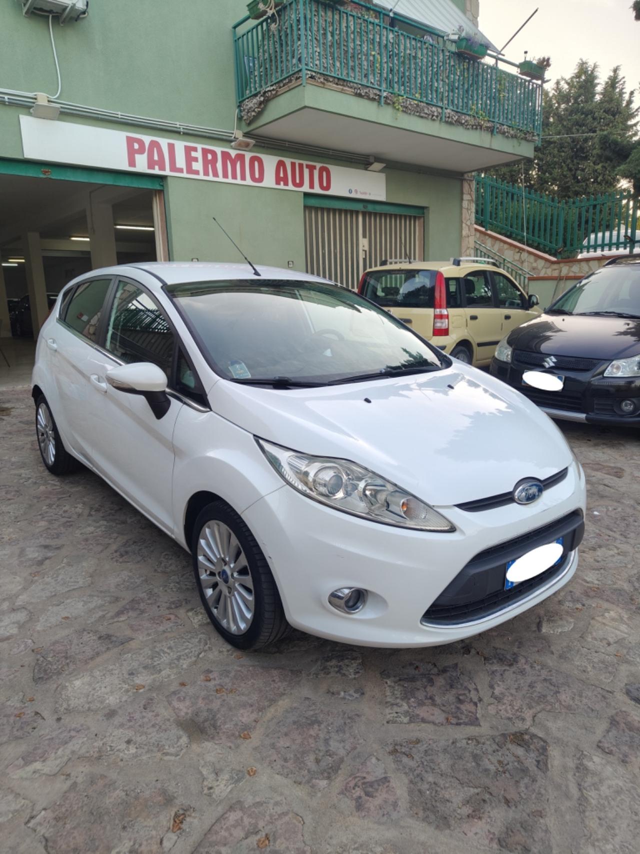 Ford Fiesta TITANIUM