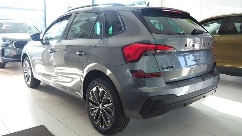 Škoda Kamiq 1.0 TSI Black Dots 115CV+TELECAMERA+NUOVA DA IMMATRICOLARE