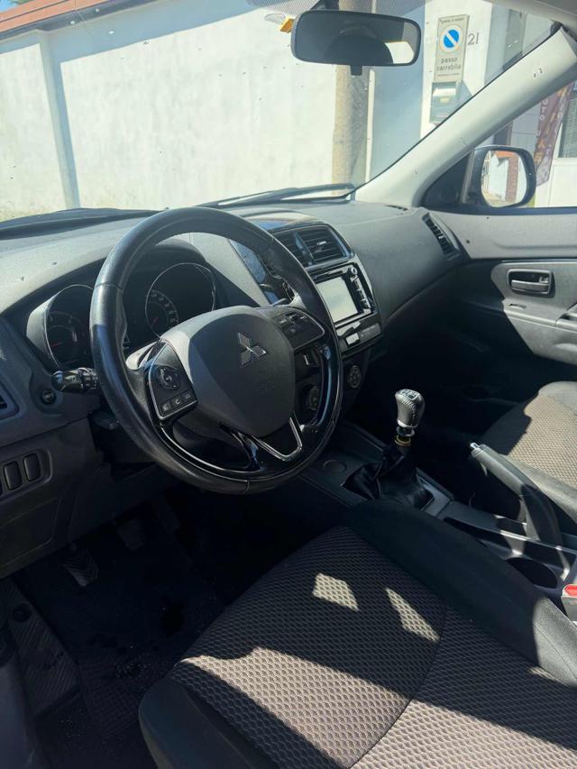 MITSUBISHI ASX 1.6 DI-D 114 CV 2WD Invite Navi