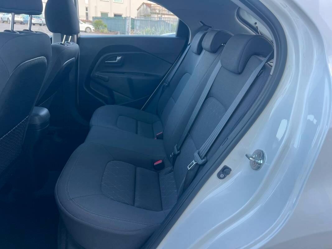 Kia Rio 1.1 crdi Active 5p E6