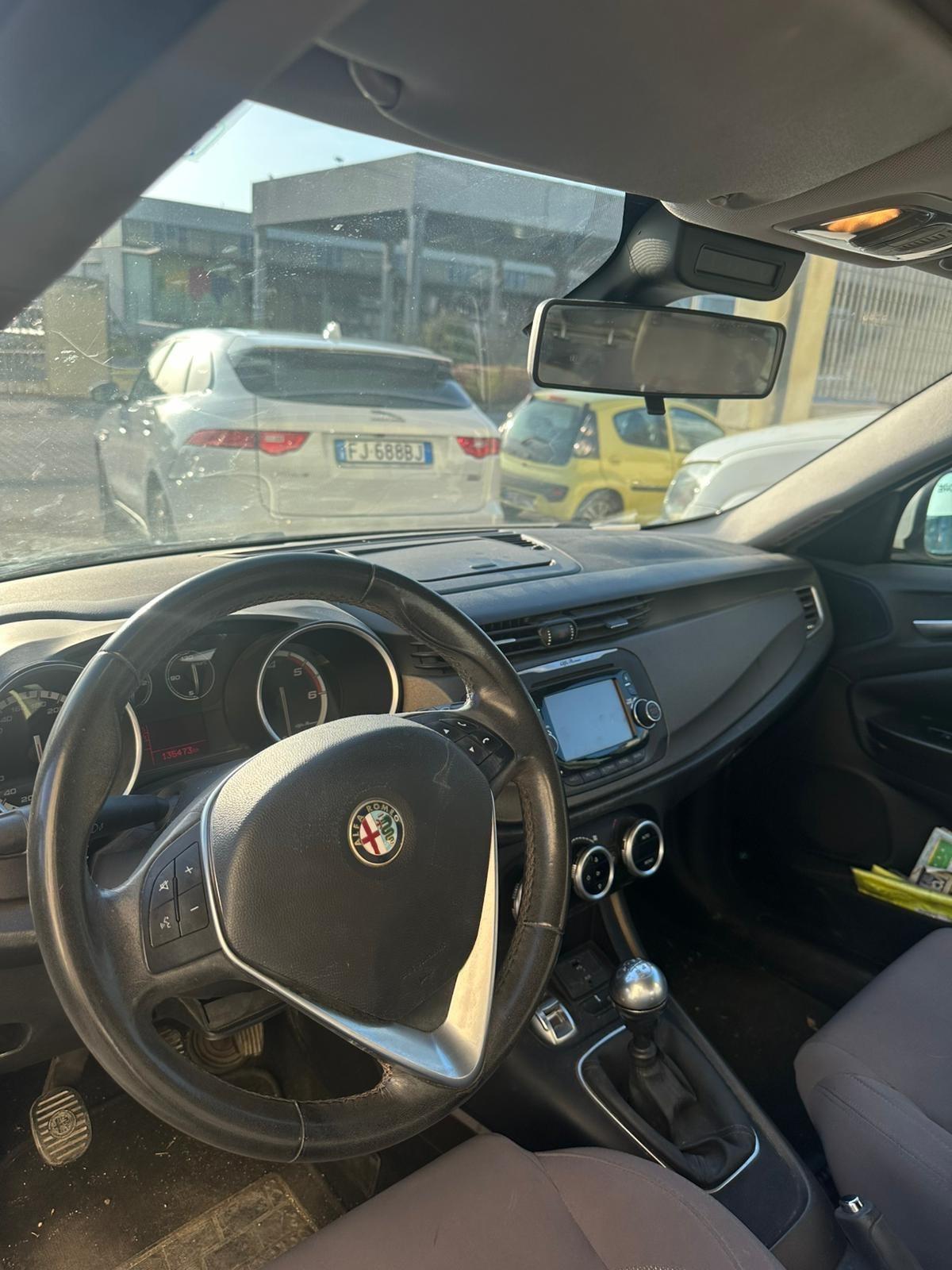 Alfa Romeo Giulietta 1.6 D 130.000km 2014 EXCLUSIVE