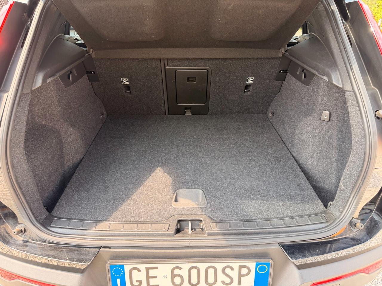 Volvo XC40 1.5 t3 163 Cv Momentum Pro auto
