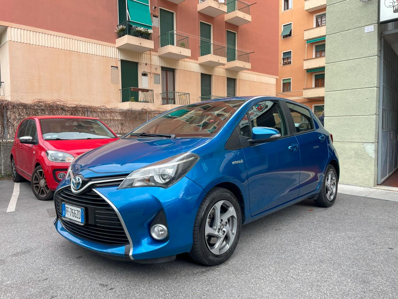 Toyota Yaris 1.5 Hybrid 5 porte Active TAGLIANDI E GARANZIA TOYOTA