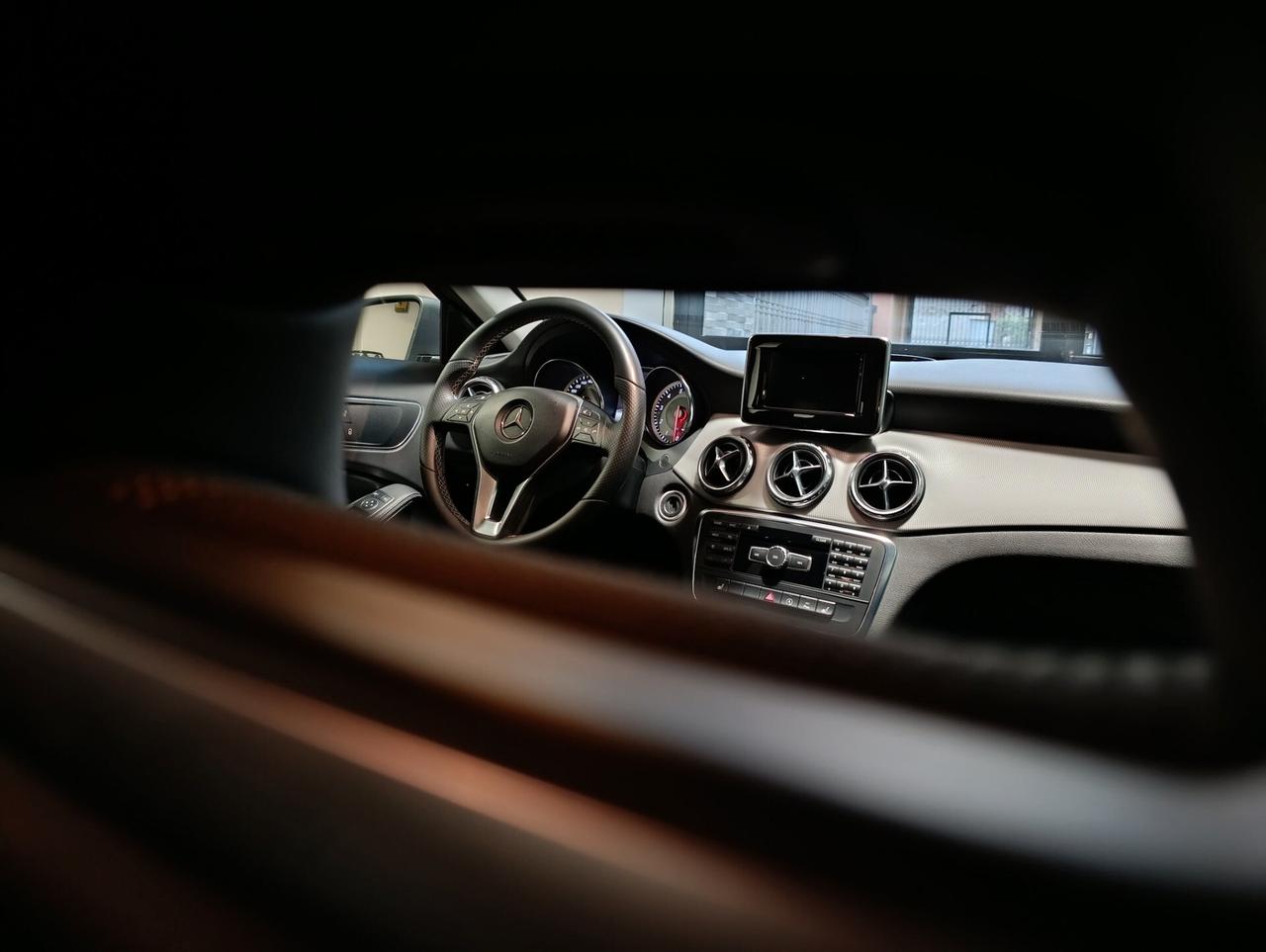 Mercedes-benz GLA 180 Sport