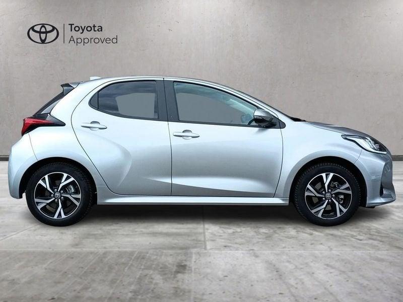 Toyota Yaris Hybrid Trend MY24