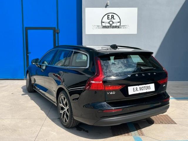 Volvo V60 B4 (d) automatico Core
