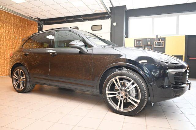 PORSCHE Cayenne 3.0 TDI V6 TIP.TET.21"PASM NAVI CHRONO SED.TURBO