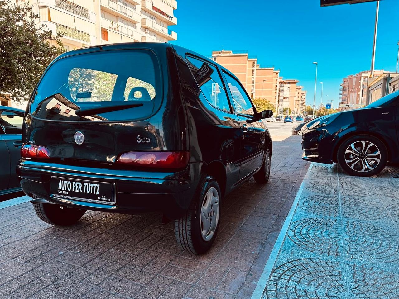 Fiat 600 1.1 Active 94 mila KM SERVOST/CLIMA/VETRI ELETT
