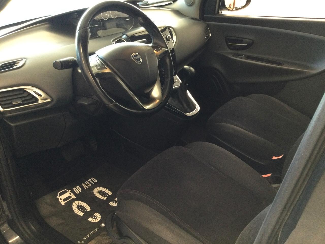 Lancia Ypsilon 0.9 85 CV DFN *CAMBIO AUTOMATICO
