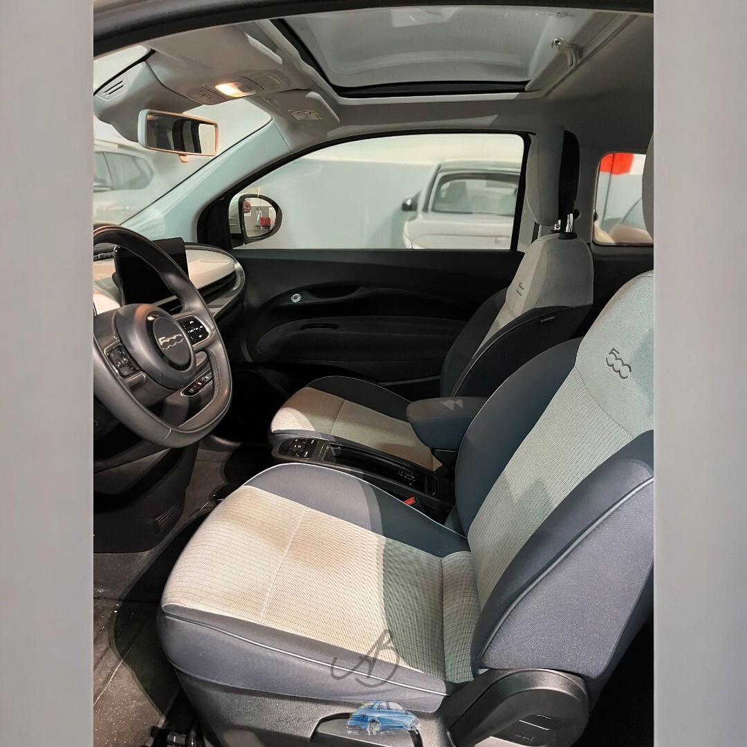 Fiat 500 500e Berlina 42 kWh Icon