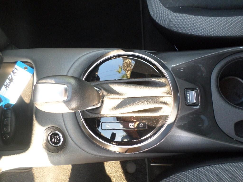 Nissan Juke 1.0 DIG-T 114 CV DCT N-Connecta