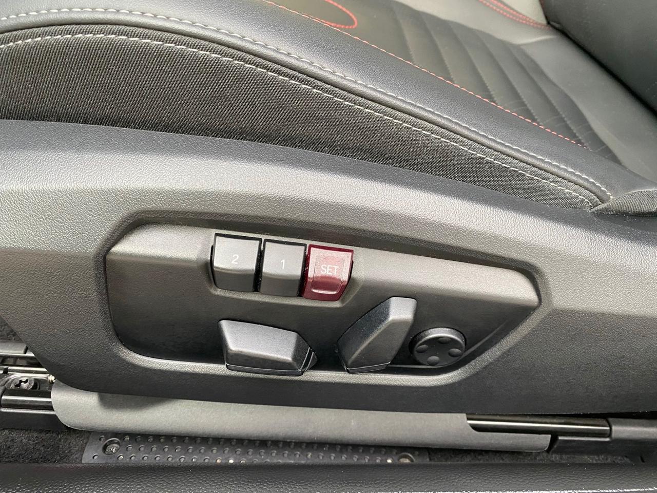 MINI COOPER S JOHN COOPER WORKS Harman Kardon 2024