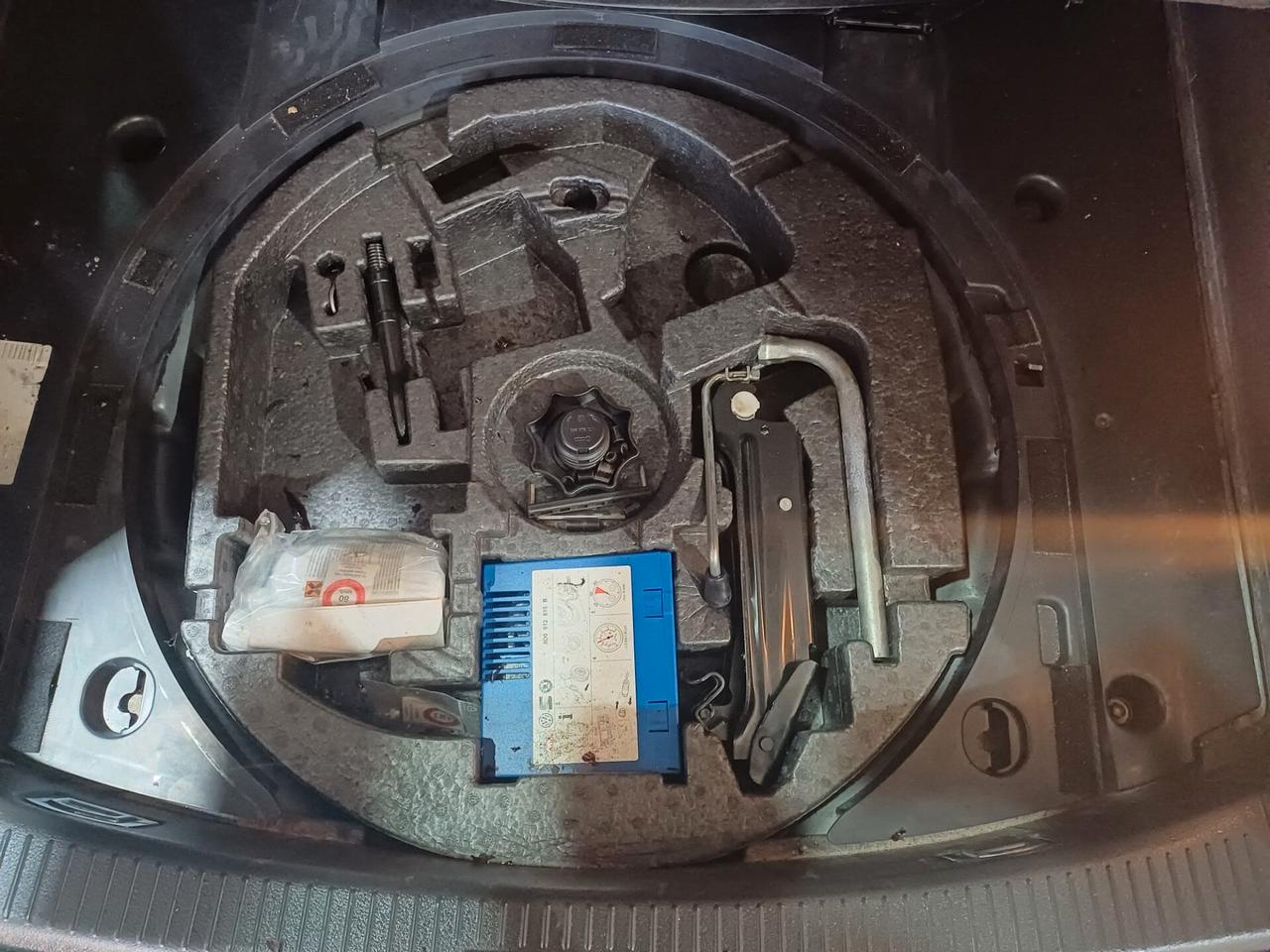 Volkswagen Touran 1.6 Benzina BELLISSIMA - 2007