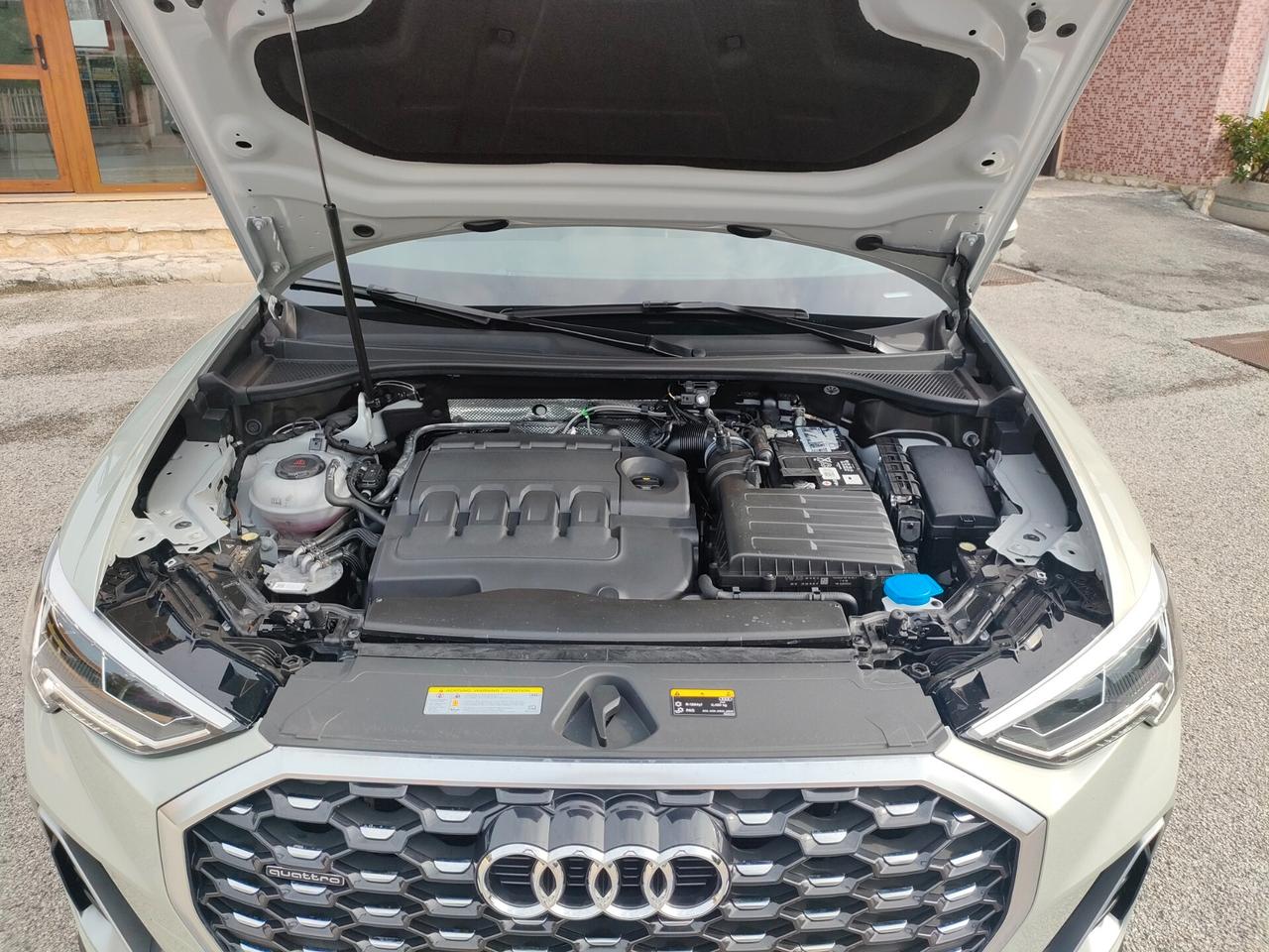 Audi Q3 SPB 40 TDI quattro S tronic S line edition