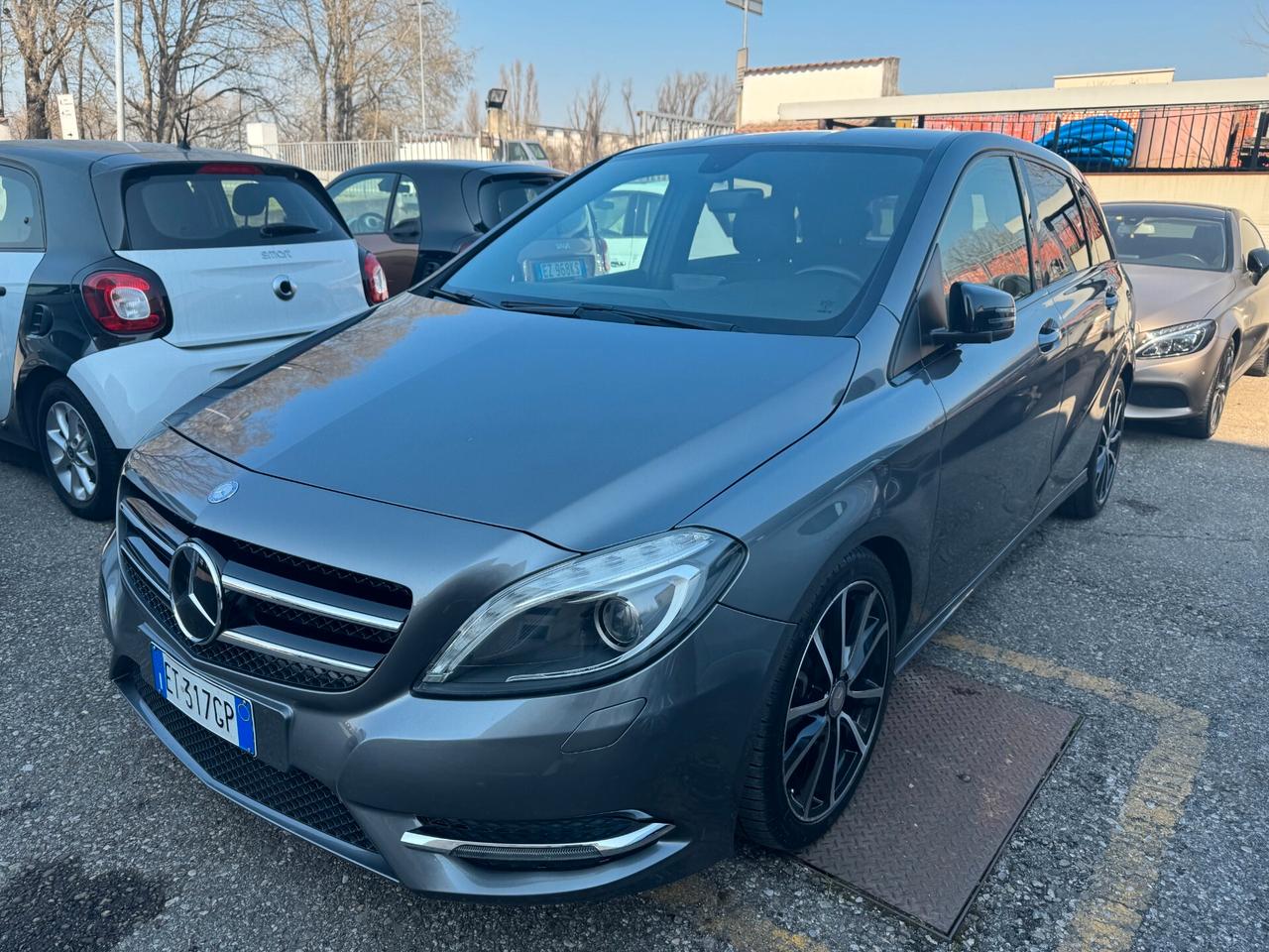 Mercedes-benz B 180 B 180 CDI Automatic Premium