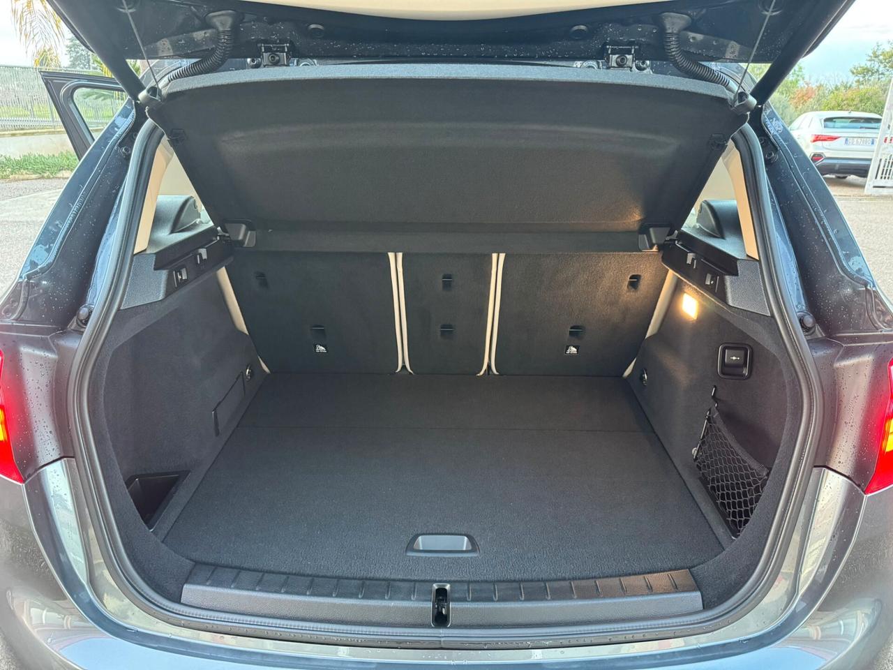 Bmw 216d Active Tourer Luxury Pelle/Led